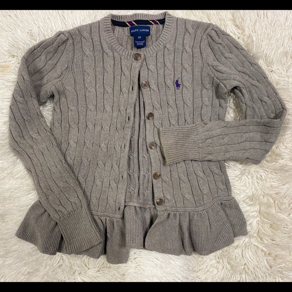 Clothes - Picture 3 of 5